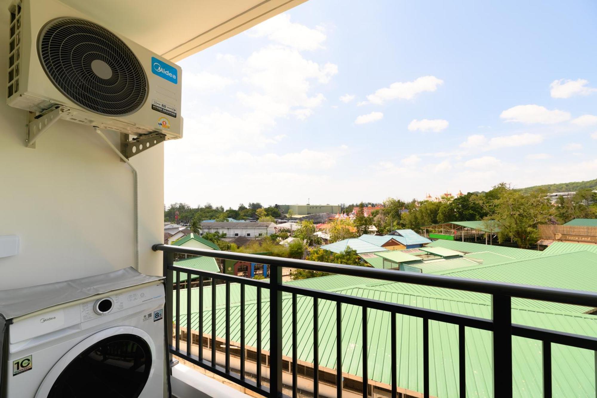 Sabay Property - New Modern Residences At Fantasea Condo Kamala Room photo