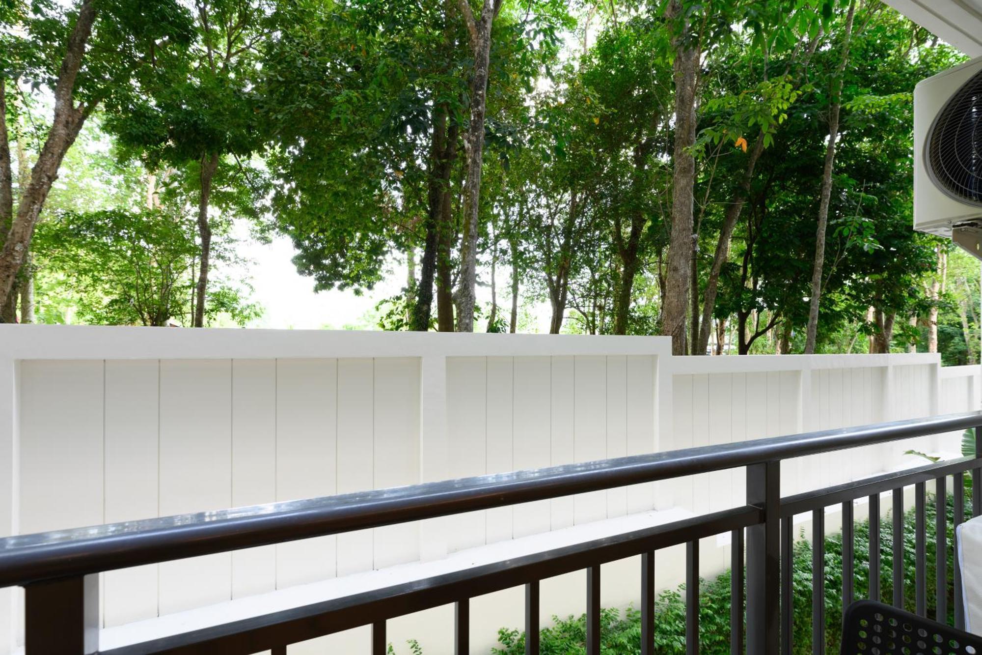 Sabay Property - New Modern Residences At Fantasea Condo Kamala Room photo