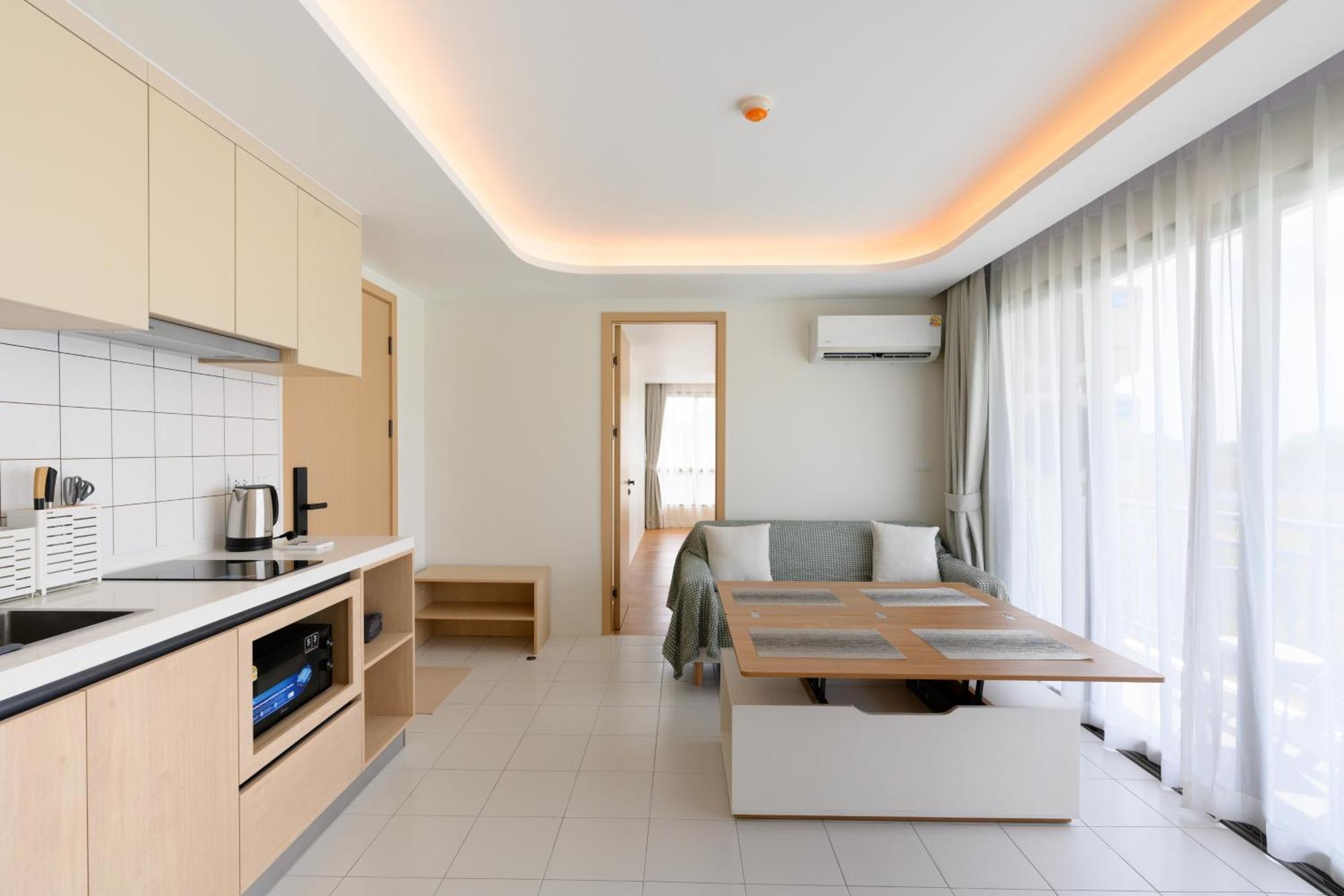 Sabay Property - New Modern Residences At Fantasea Condo Kamala Room photo