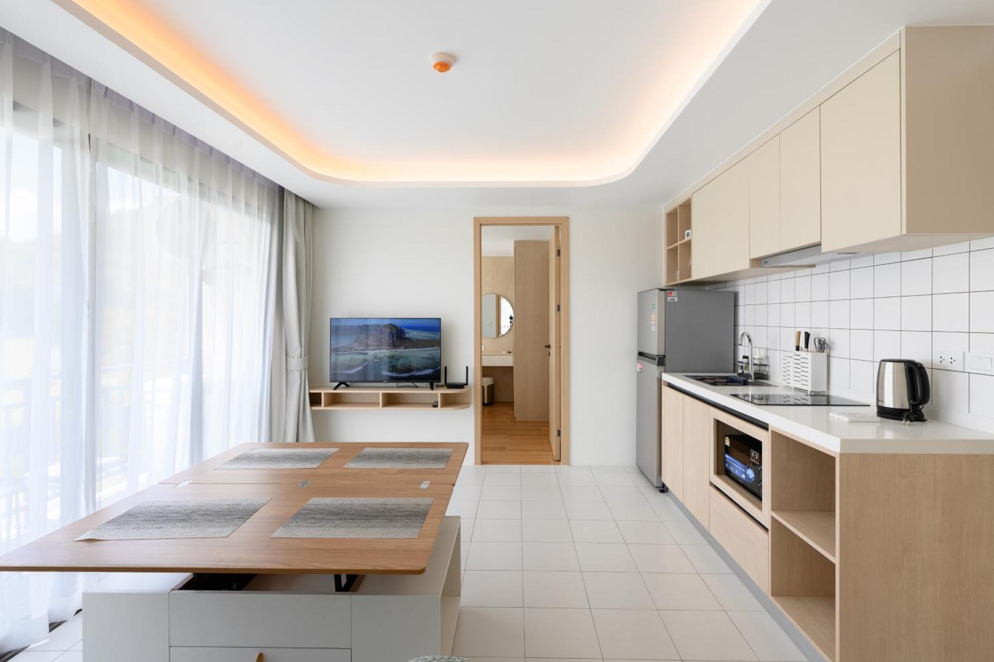 Sabay Property - New Modern Residences At Fantasea Condo Kamala Room photo