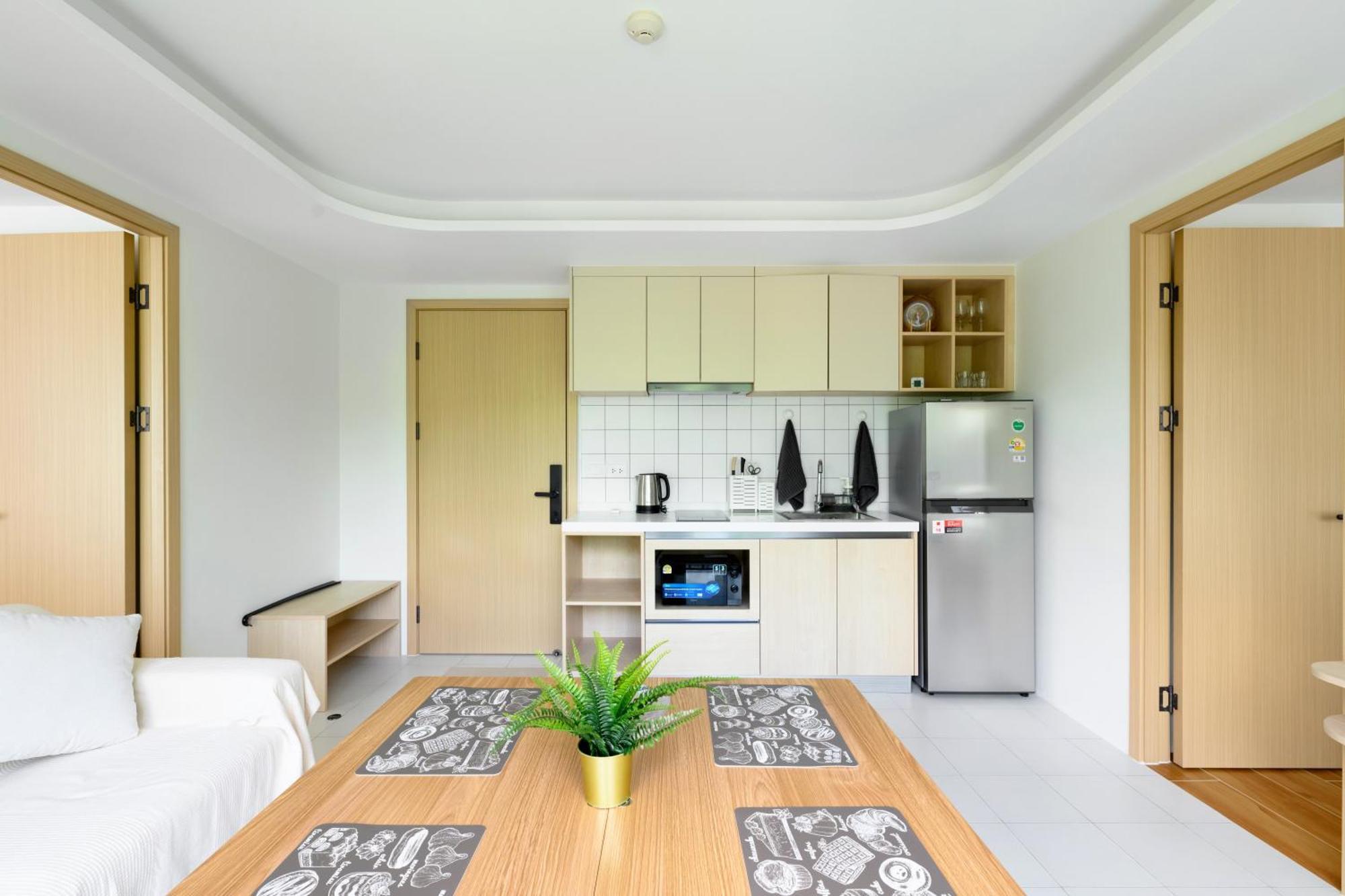 Sabay Property - New Modern Residences At Fantasea Condo Kamala Room photo